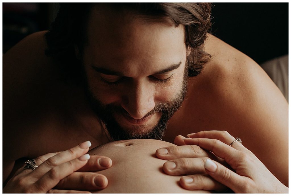 Expecting parents Maternity Photos in a natural way