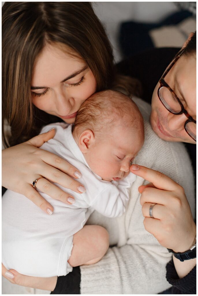 Photoshoot at home with your newborn